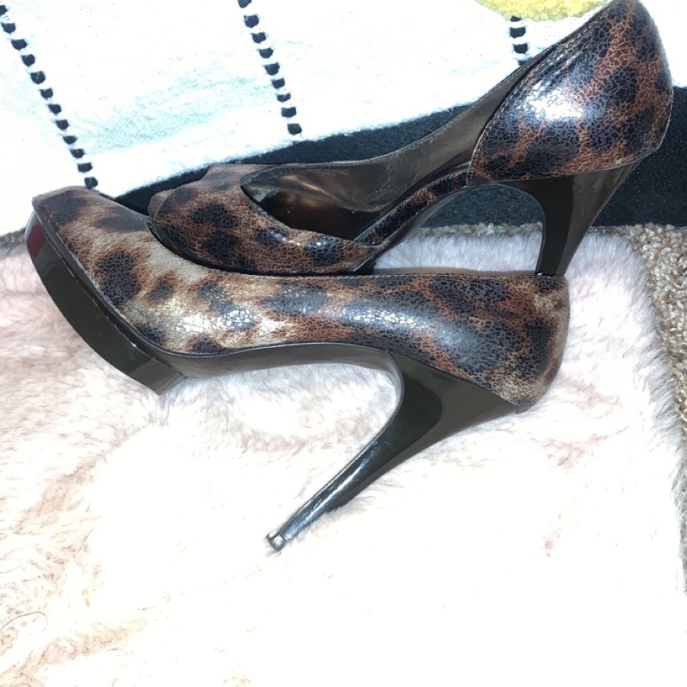 Leopard print heels